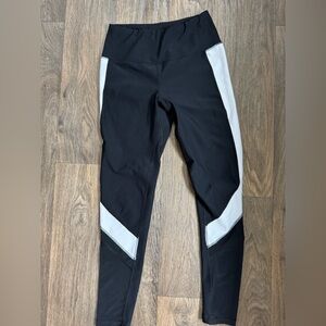 Reflex Black Performance Leggings